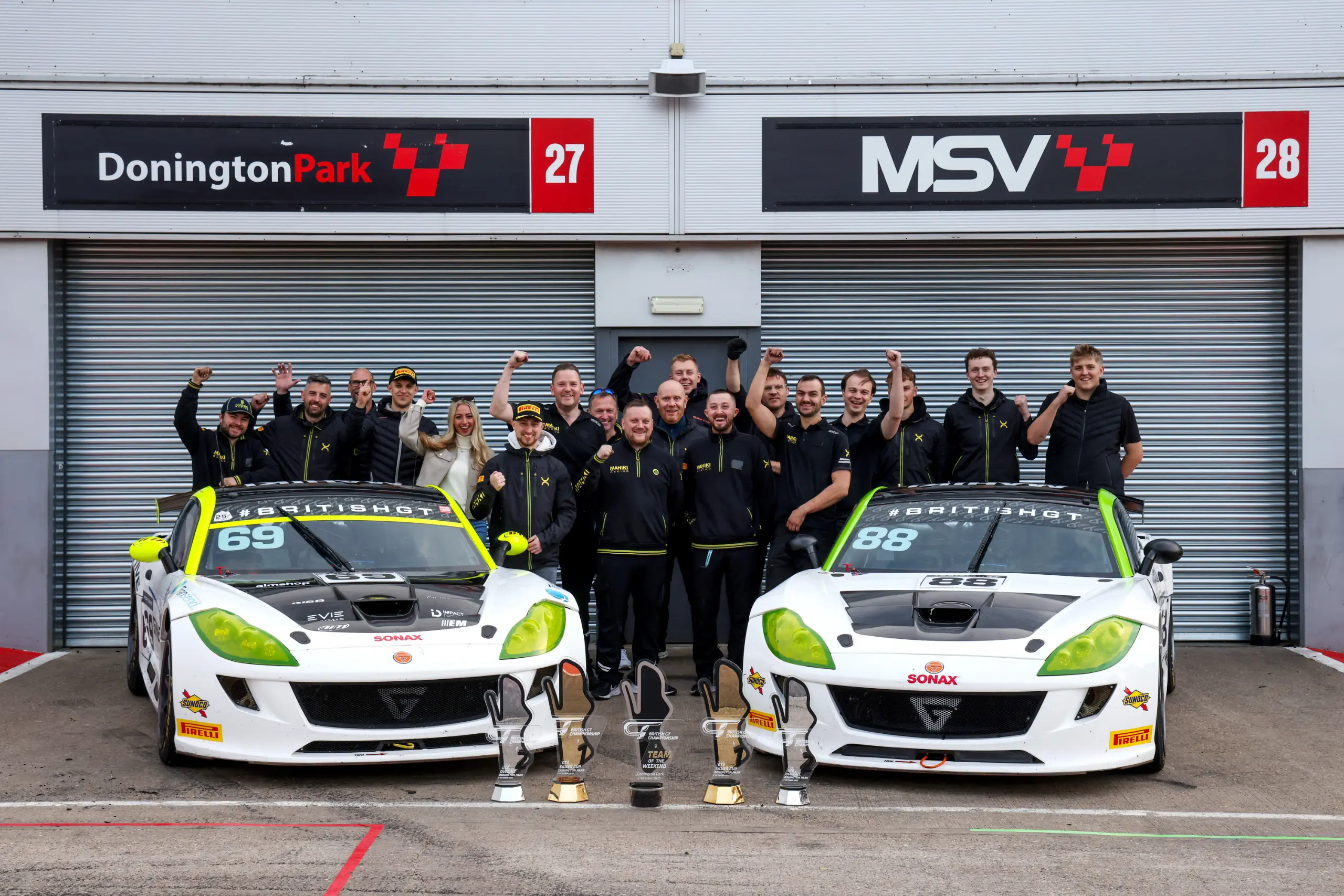 mahiki lotus gt3 racing