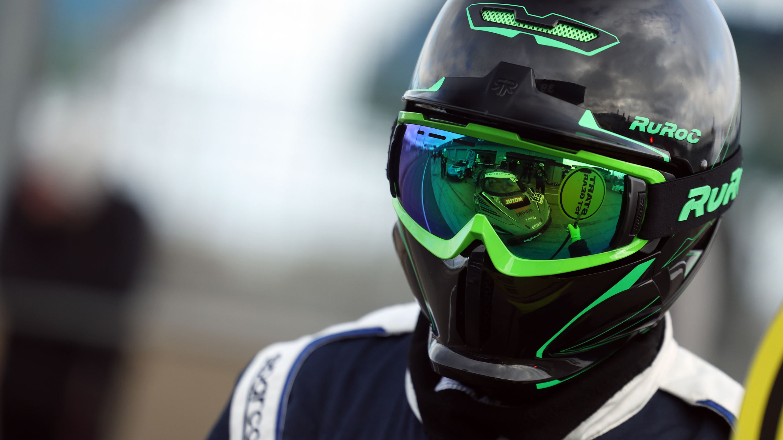 mahiki lotus gt3 racing